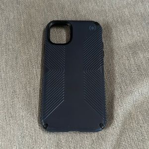 Speck navy blue iPhone 14 Pro Max/iPhone 14 plus VERY protective